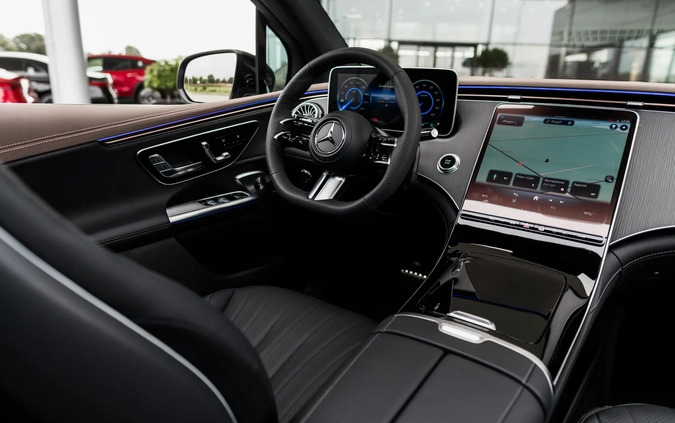 Mercedes-Benz EQE cena 456000 przebieg: 5, rok produkcji 2023 z Radomsko małe 277